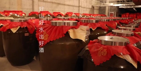 身為一個(gè)存酒愛好者，你知道用陶壇存酒的好處嗎？